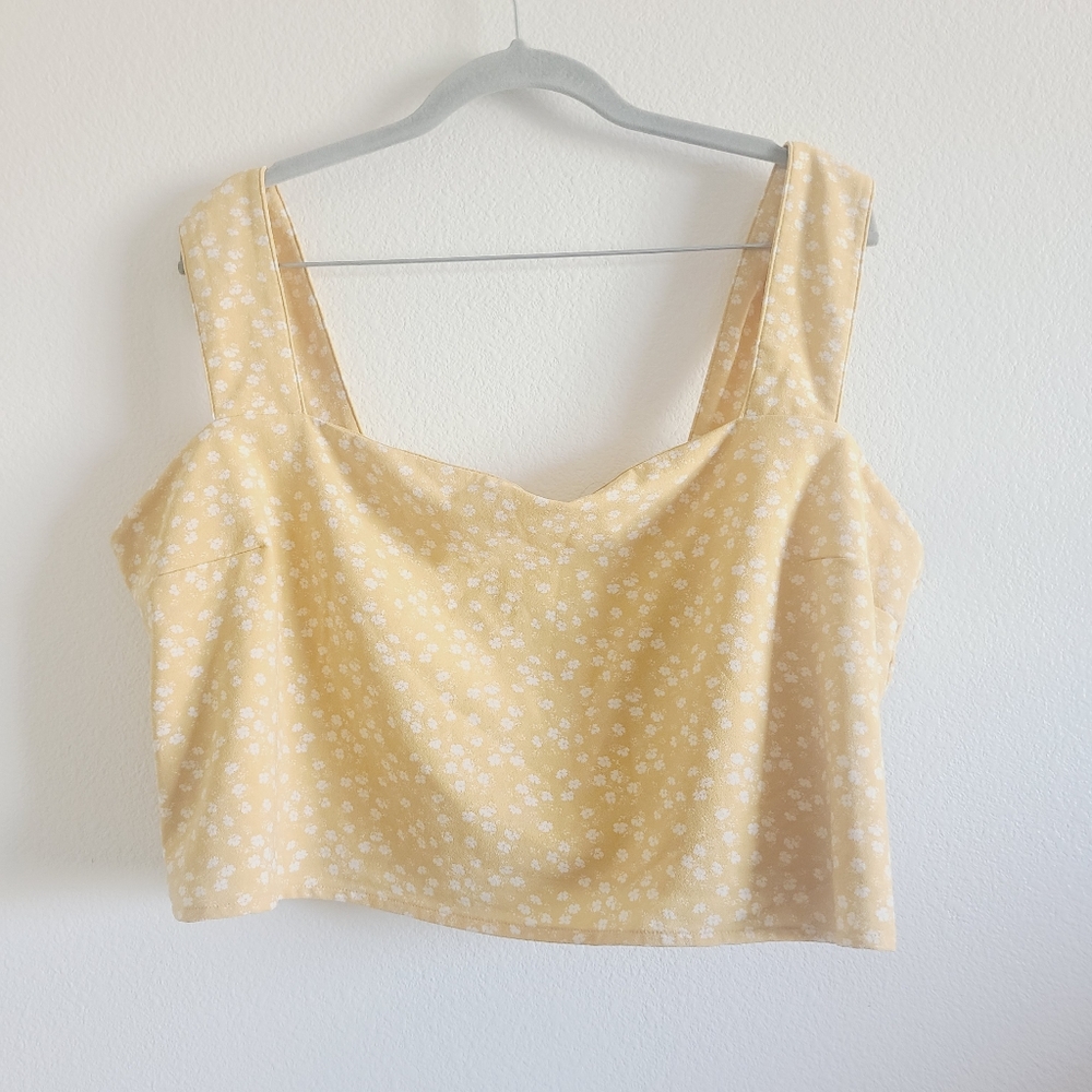 A&F Yellow Floral Cropped Tank Top
